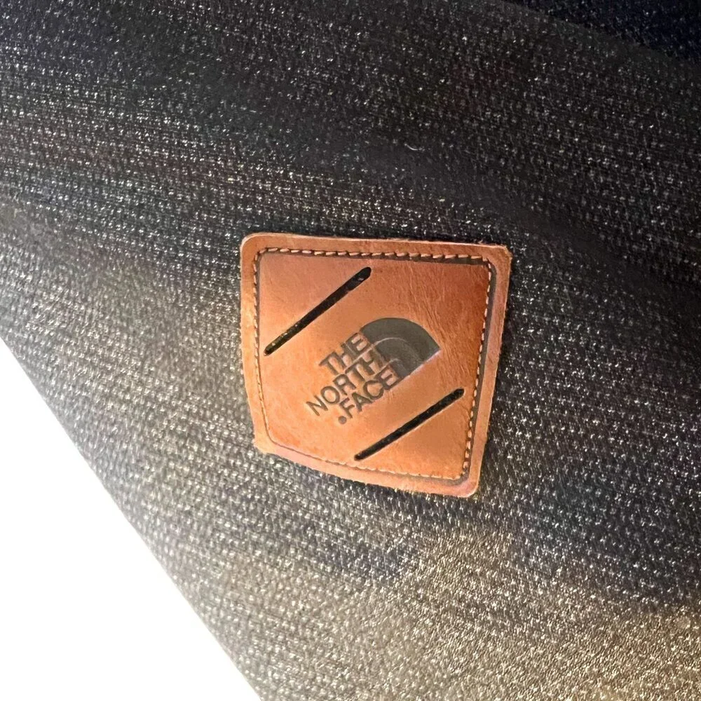 The North Face Men’s Barstol Aviator- Size Medium